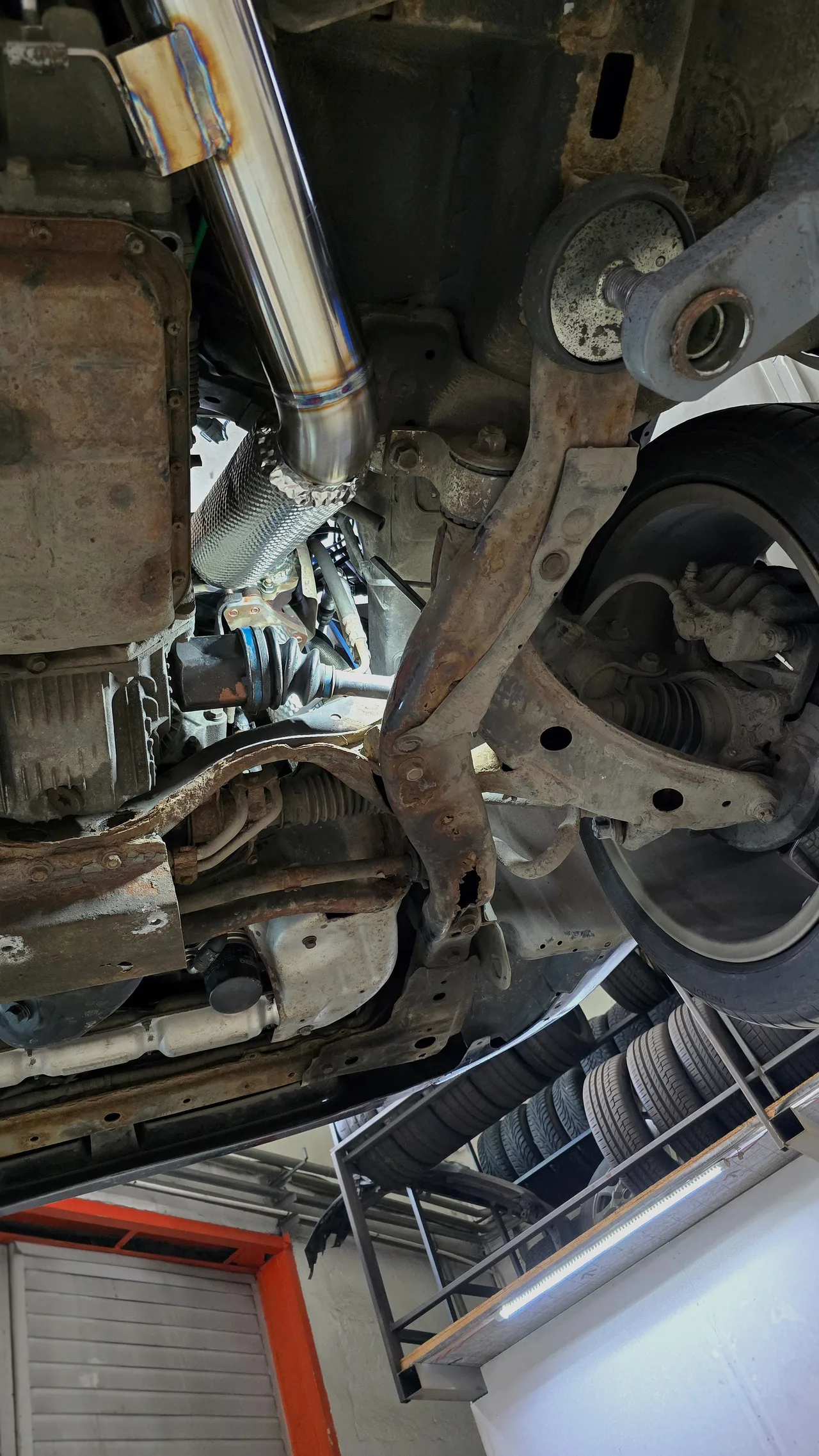 Аппайп, приёмная труба (даунпайп) и катбэк — Subaru Impreza · 2003–2005 · GD · WRX. Фото 6