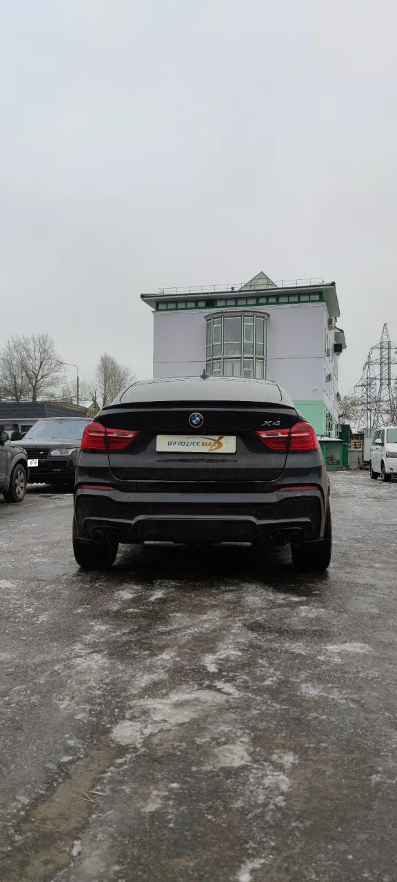 Задняя часть выхлопа с переключением режимов звучания — BMW X4 · 2014–2018 · F26. Фото 24