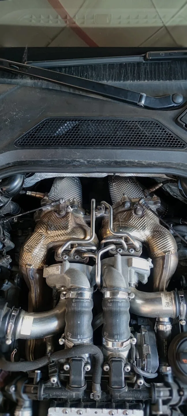 Приёмные трубы и термоизоляция Heatshield, 4 насадки — Audi S8 · 2012–2013 · D4. Фото 16