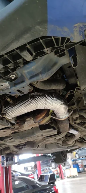 Приёмная труба OppoziteMax на Subaru WRX VA 2015 года. Термоизоляция Heatshield.
